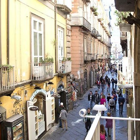 Decumano 23 Bed & Breakfast Napoli Bagian luar foto