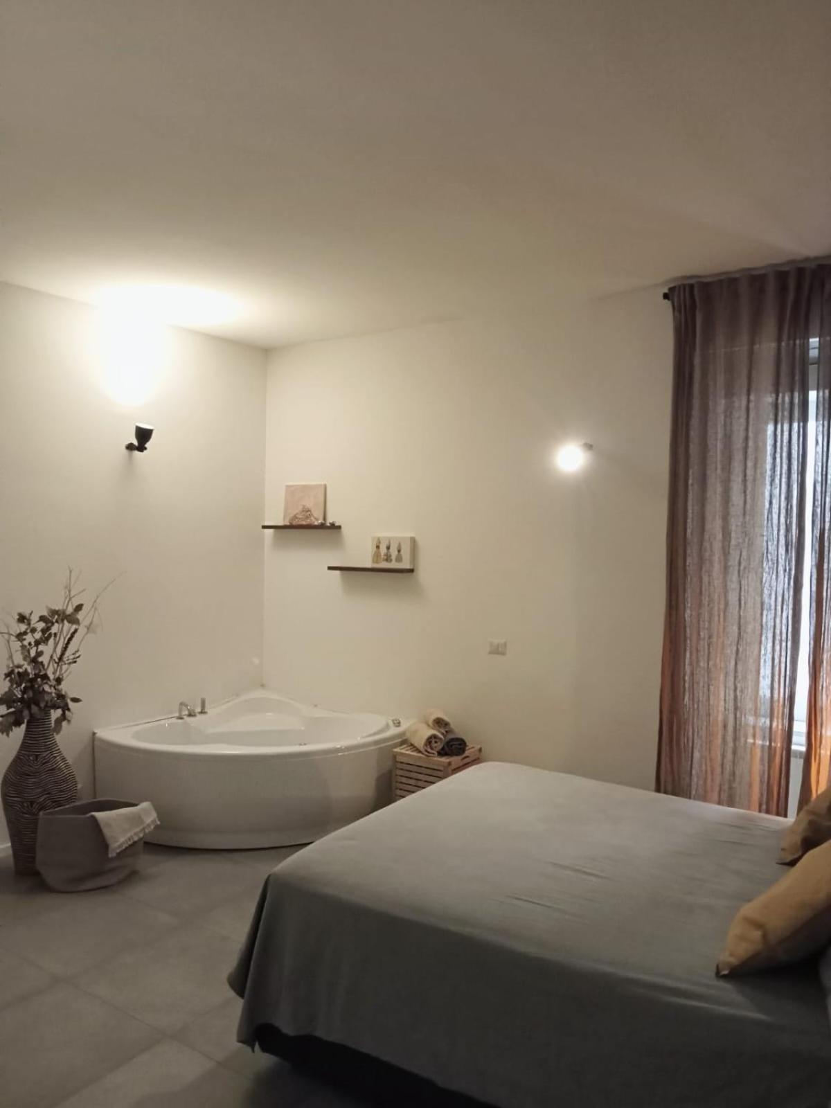 Decumano 23 Bed & Breakfast Napoli Bagian luar foto